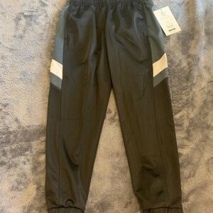 Athletic Works Black and Gray Sweatpants for Comfort and Style